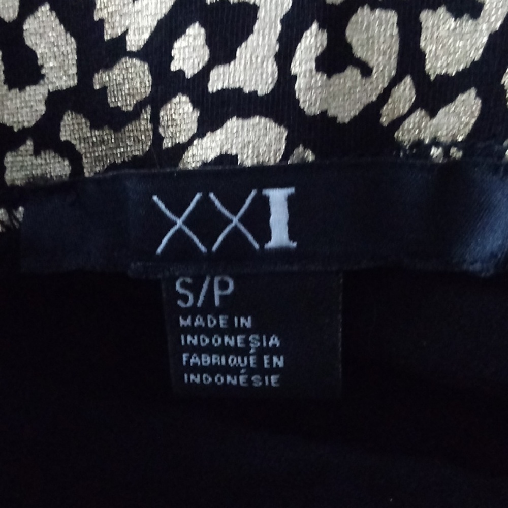 Black & Gold Mini Skirt - Picture 2 of 5